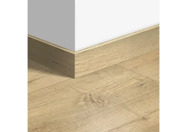 Ламинированный плинтус Quick Step 01853 77х14х2400